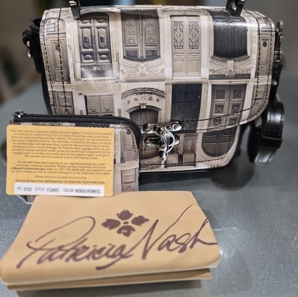 NWOT Patricia Nash Black and Tan Bag
